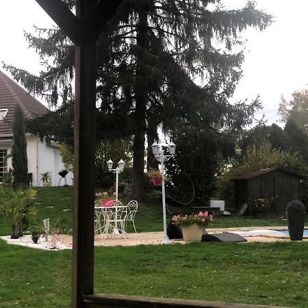 Un Petit Coin De Paradis Bressolles  Esterno foto