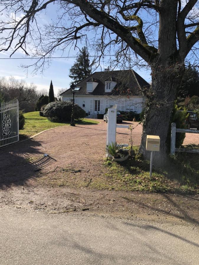 Un Petit Coin De Paradis Bressolles  Esterno foto